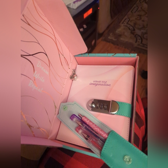 Secret Diary Set with Lock for Girls - Kids Locking Journal for Teens, Tweens - Picture 14 of 14